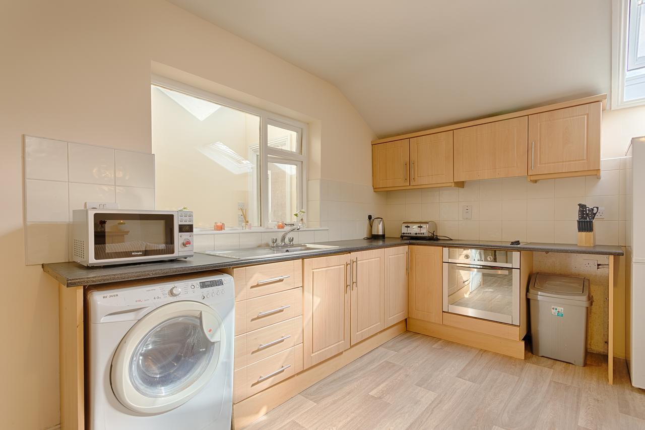 City Center - 3 Minutes Walk To The Town Square Galway Bagian luar foto